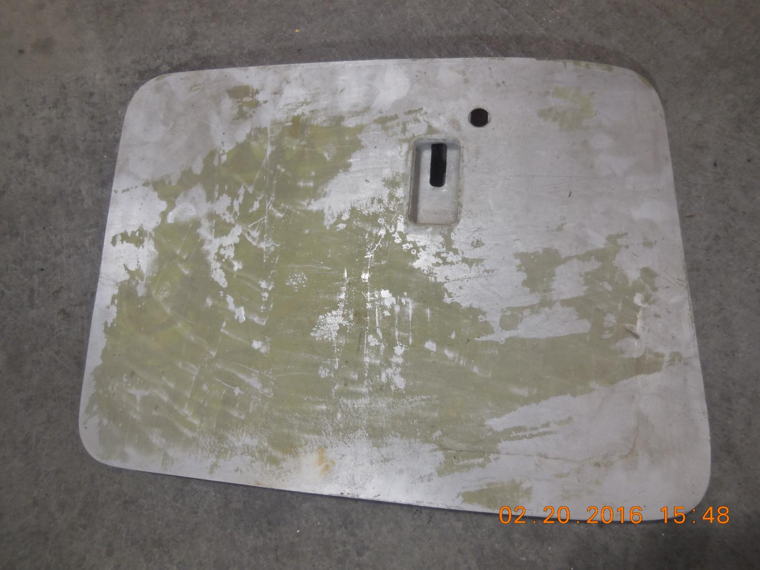 CESSNA 180, 182 BAGGAGE DOOR 